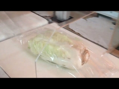 Fabrika fiyat servo motorlar sebze paketleme makinesi, patates yastık torbalama paketleme makinesi